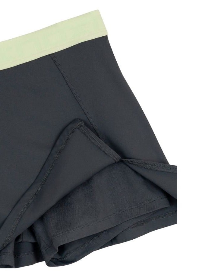 NOX تنورة رياضية نسائية من نوكس باللون الرمادي الفحمى - Image 4